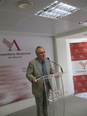 RdaCEconomia29mayo 011